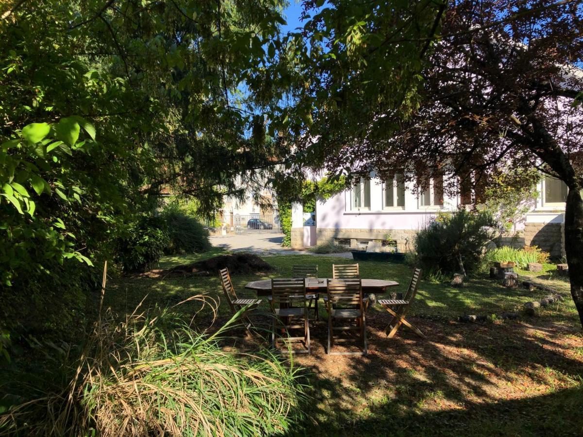 Apartment La Maison De La Douce Heure, 4 Climatises Avec Jardin Au Centre Proche Des Thermes *