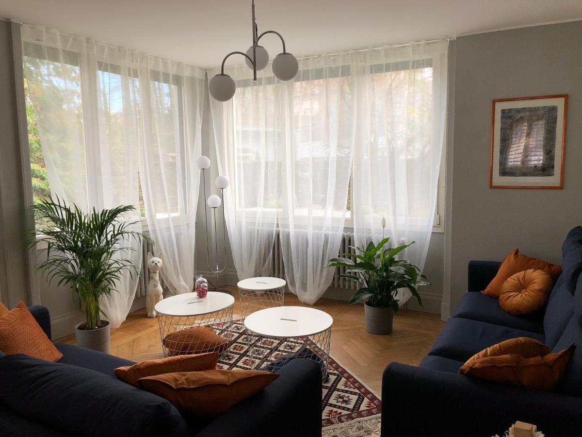 Apartment La Maison De La Douce Heure, 4 Climatises Avec Jardin Au Centre Proche Des Thermes