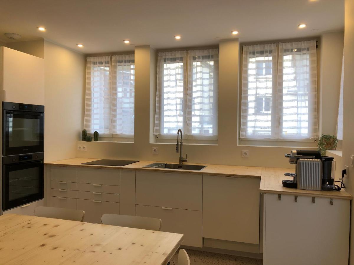La Maison De La Douce Heure, 4 Climatises Avec Jardin Au Centre Proche Des Thermes Apartment